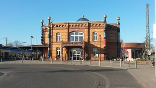 Hundertwasser-Bahnhof in Uelzen © Gesine Hübner